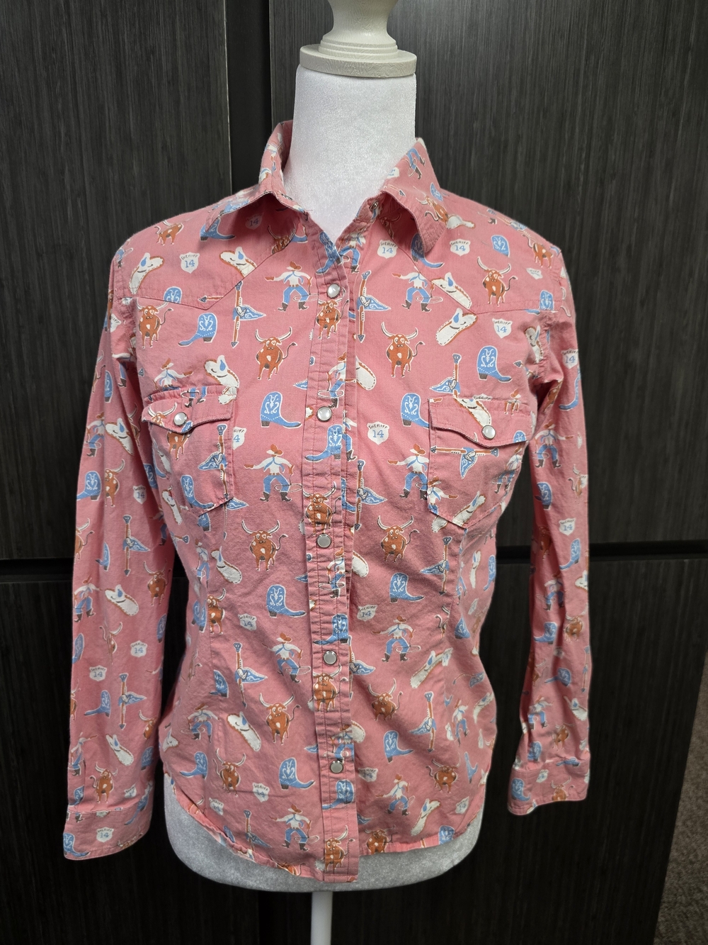 Panhandle Women's Small Pink Western Cowboy Print Pearl Snap Shirt Rodeo